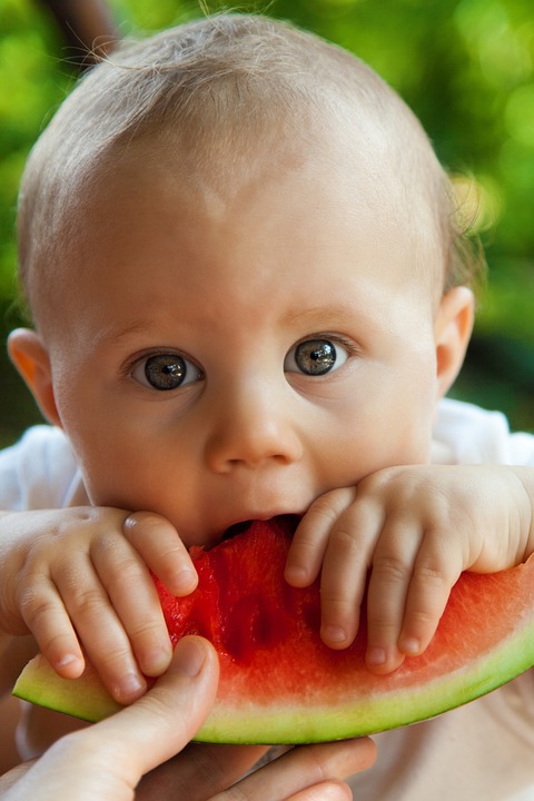 Baby food stains and how to get rid of them